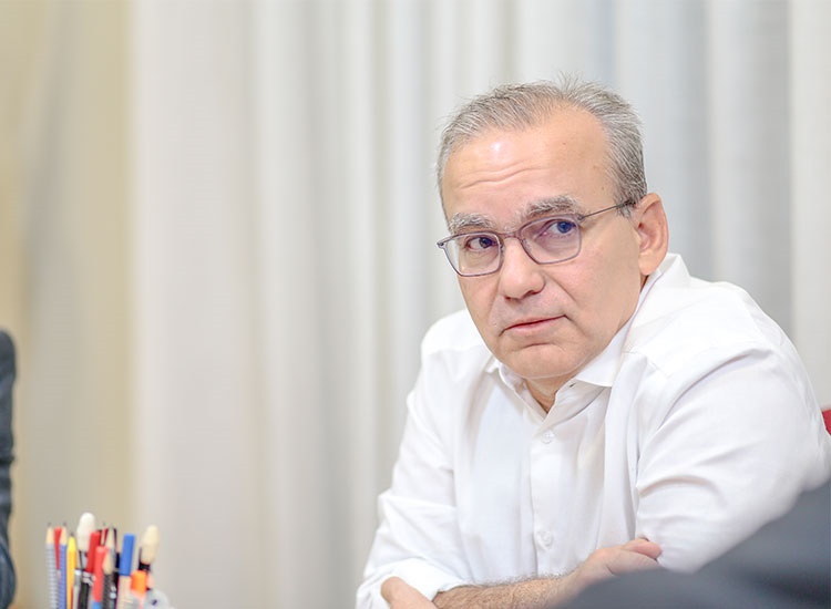 Ex-prefeito Firmino Filho morre as 57 anos